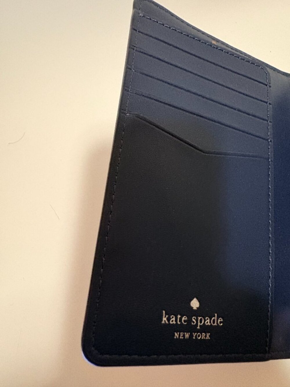 Kate Spade New York Cedar Street Floral Saffiano Leather Passport Holder Blue Tr - Picture 4 of 7